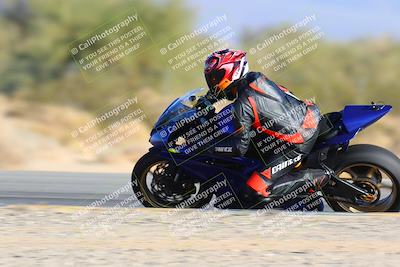 media/Jan-14-2024-SoCal Trackdays (Sun) [[2e55ec21a6]]/Turn 9 (210pm)/